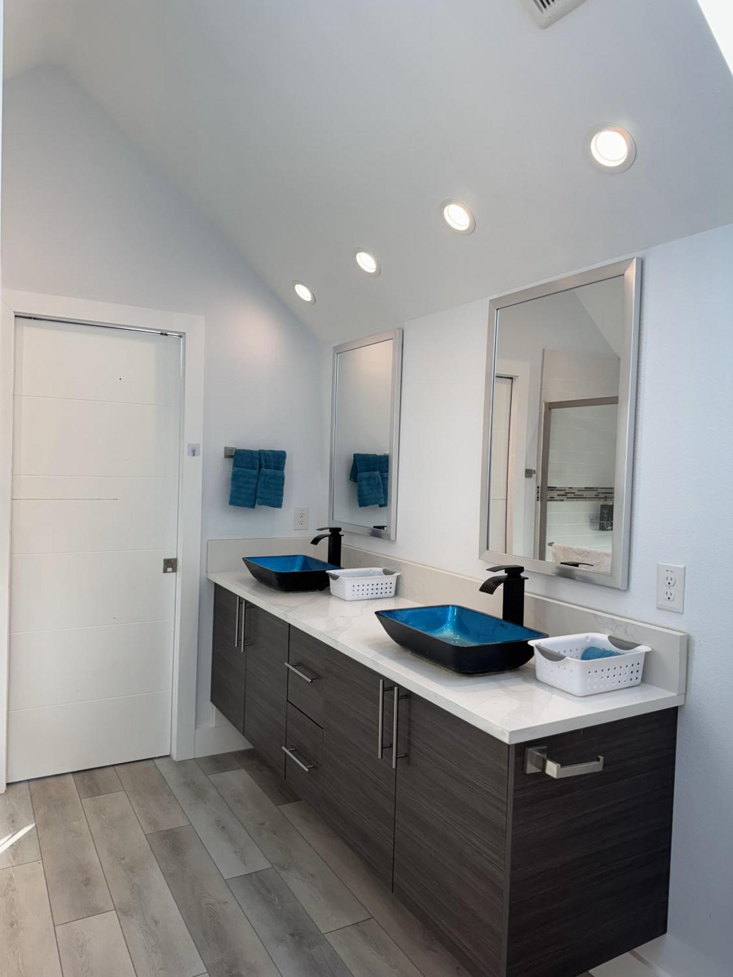 Chic, Cozy & Comfort Modern Room Austin Exterior photo